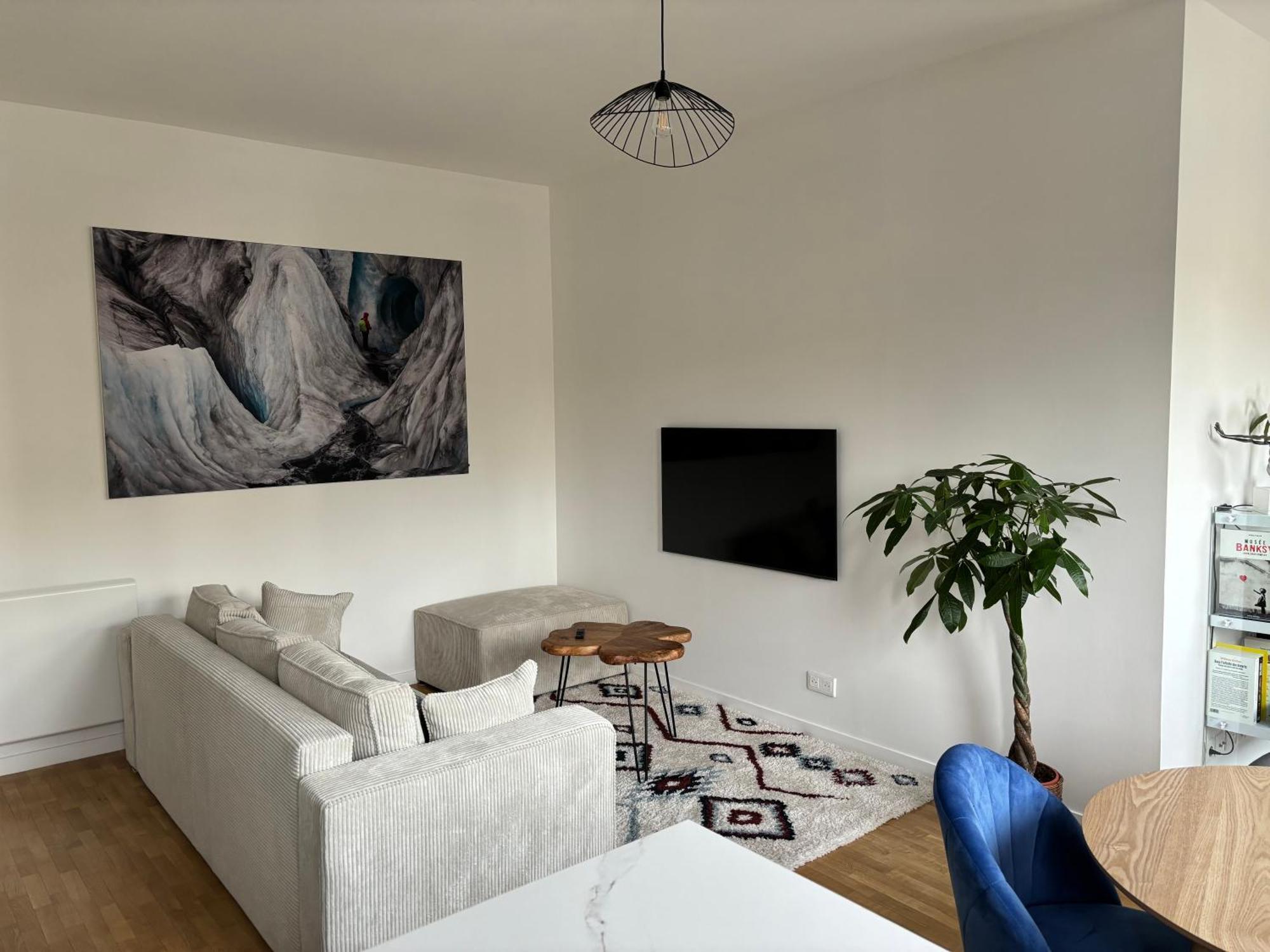 Le Boudoir - 2 Pieces Et Parking Apartment Льо Плеси-Робенсон Екстериор снимка