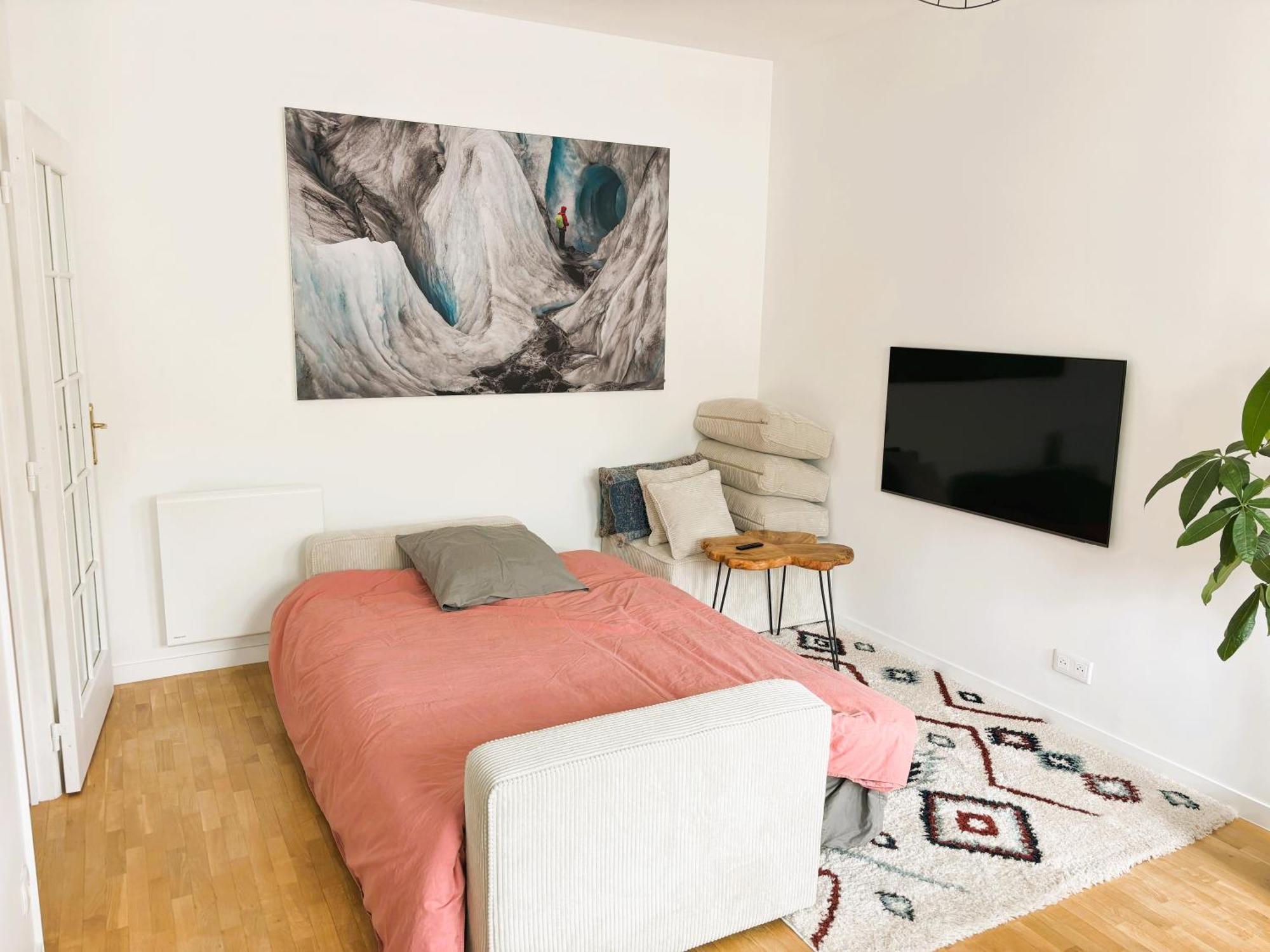 Le Boudoir - 2 Pieces Et Parking Apartment Льо Плеси-Робенсон Екстериор снимка